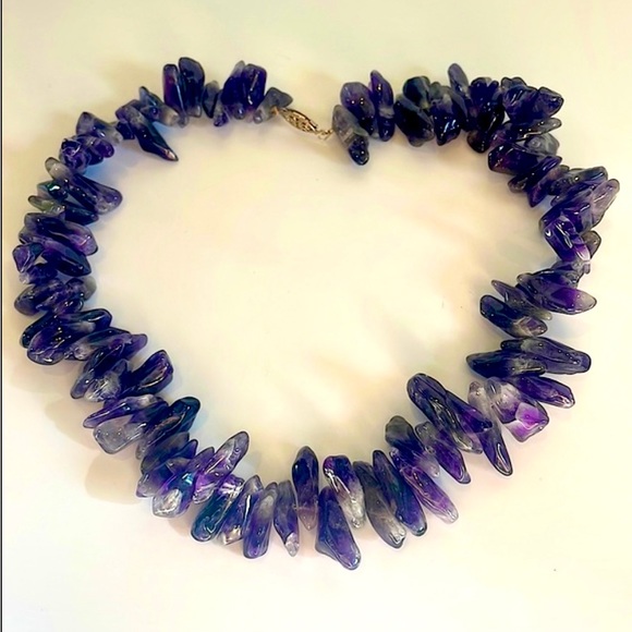 chunky Nauruan Amethyst necklace with Sterling silver clasp - Picture 2 of 10